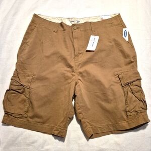 Old Navy men's size 40 Lived-In Straight Cargo shorts, khaki, built in flex NWT